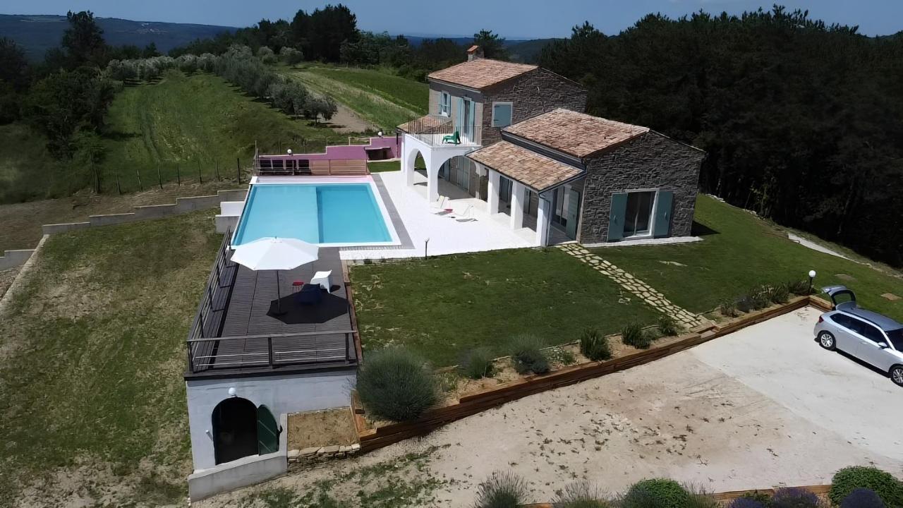 Villa San Silvestro Oprtalj Экстерьер фото