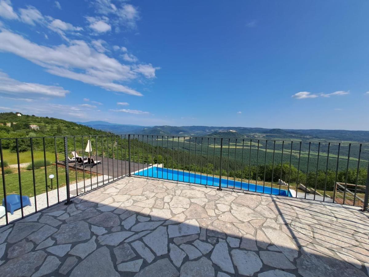 Villa San Silvestro Oprtalj Экстерьер фото